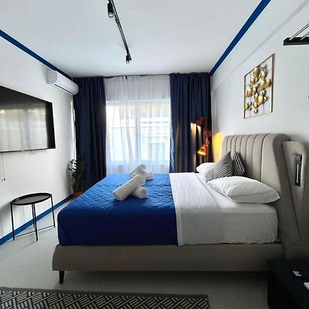 Syntagma Plaka Suite By Zeussuites Athen Exterior foto